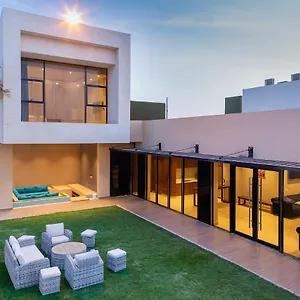 *** منتجع المنتجعات الأولى المملكة العربية السعودية